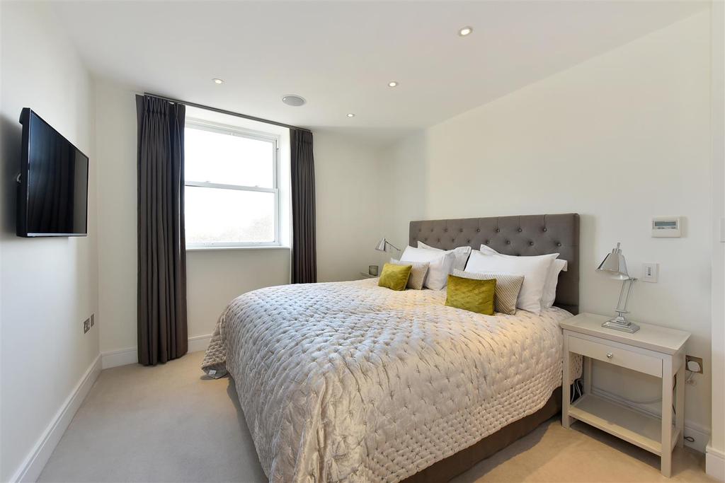 Flat 4 at 118 Piccadilly (8).JPG