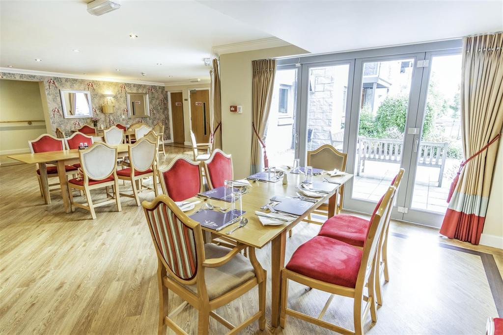 Florence Court- Dinning.jpg