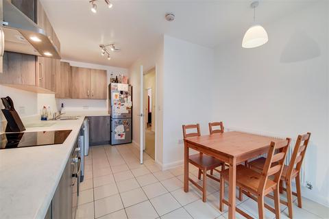 1 Beaumans Drive, London, E17 5FQ