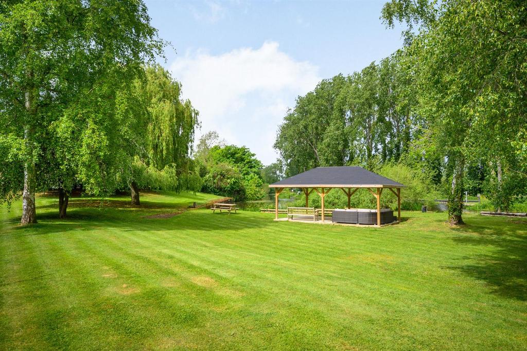 Rear Gardens