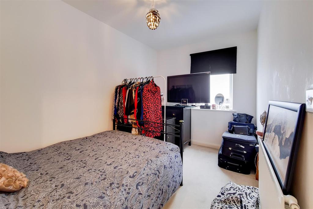 8 Bedroom 3-0.jpg