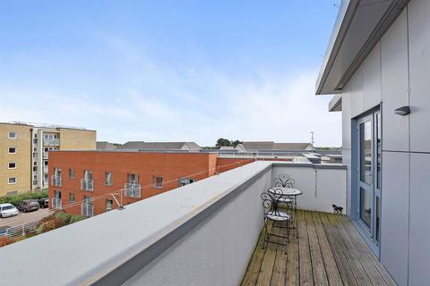 1 bedroom apartment for sale, 44 Lysander House, Josiah Drive, Ickenham, Uxbridge, UB10 8FB