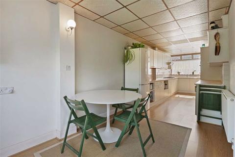 127 Kent House Road, Beckenham, BR3 1JJ