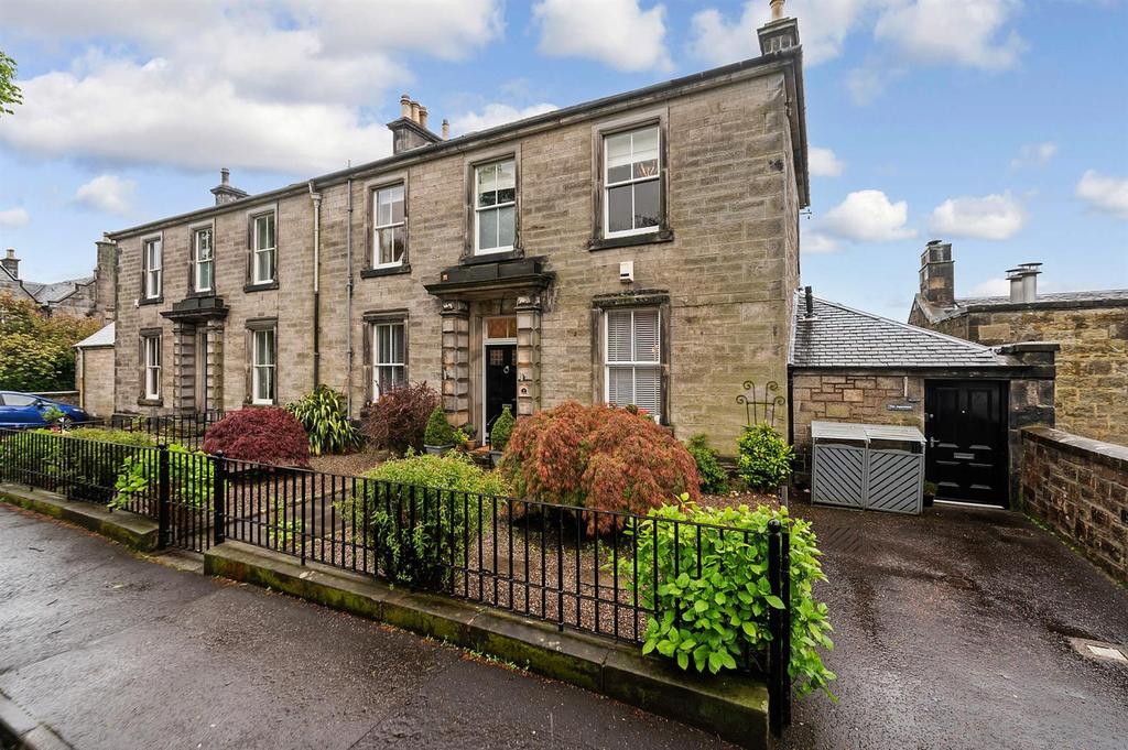 9 Comely Park, Dunfermline, KY12 7HU 5 bed semidetached house £595,000