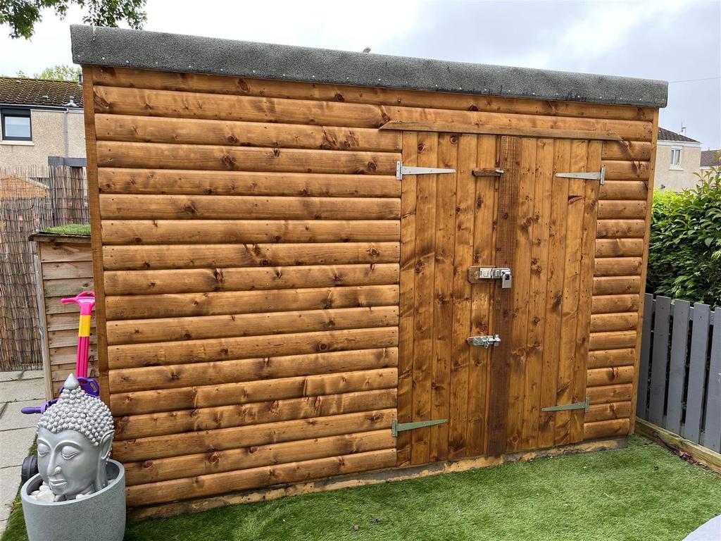 Shed.jpg