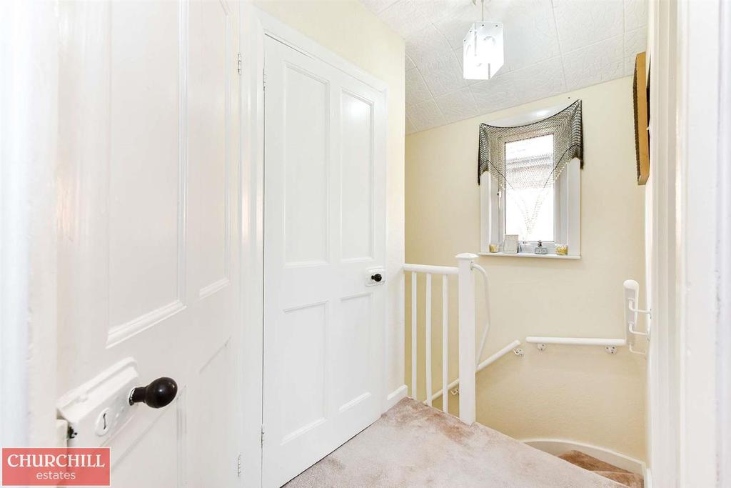 12 Warwick Road-7 resized.jpg