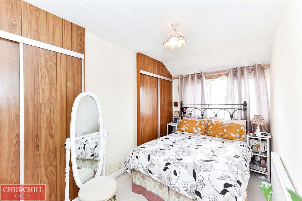12 Warwick Road-3 resized.jpg