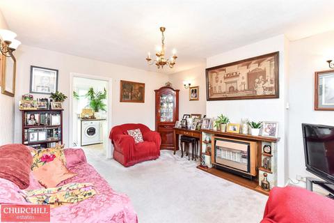 12 Warwick Road, Walthamstow, London, E17 5NP
