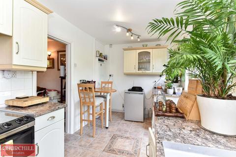 12 Warwick Road, Walthamstow, London, E17 5NP