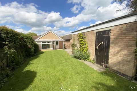 2 bedroom bungalow for sale - Fern Close, Thurnby, Leicester
