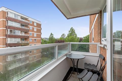 72 Greenacres, Brighton, BN1 6HR