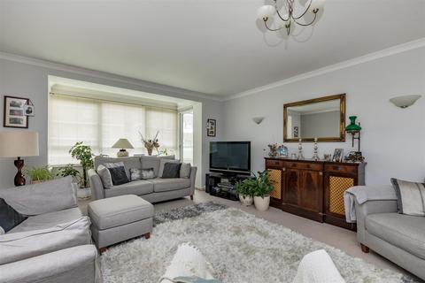 72 Greenacres, Brighton, BN1 6HR