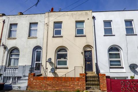 2 bedroom flat for sale - Peacock Street, Gravesend