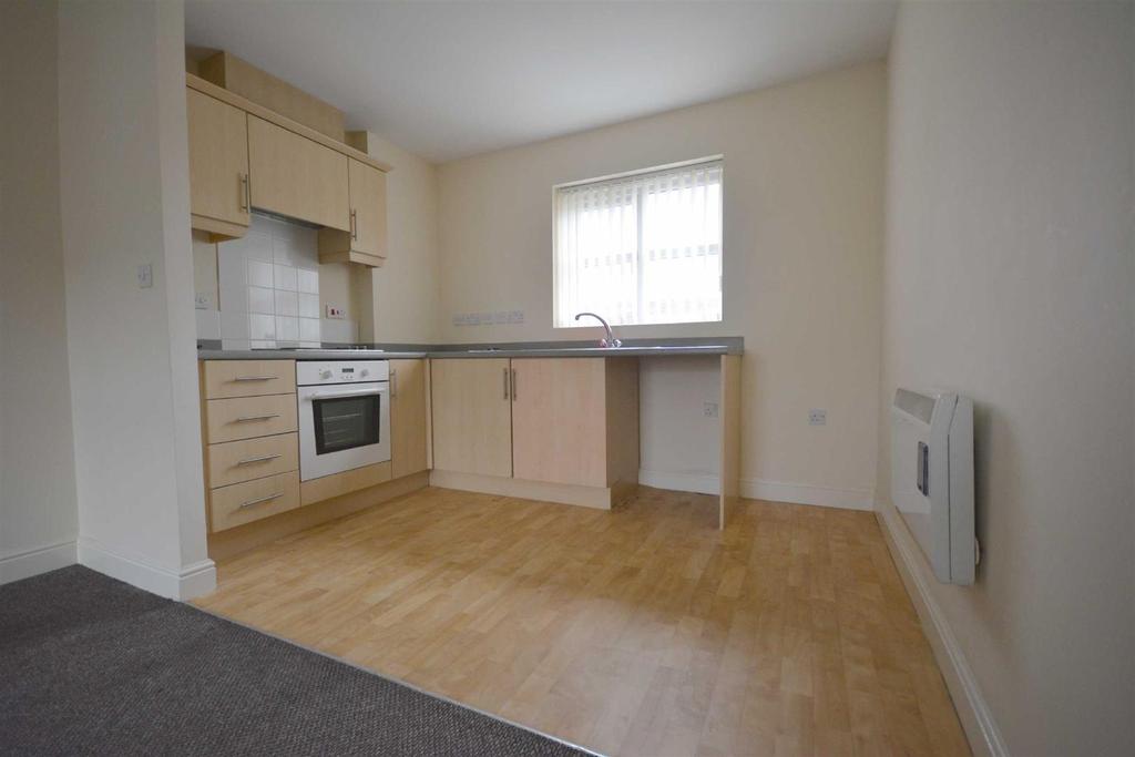 Liverpool Road, Platt Bridge, Wigan 2 bed apartment £70,000