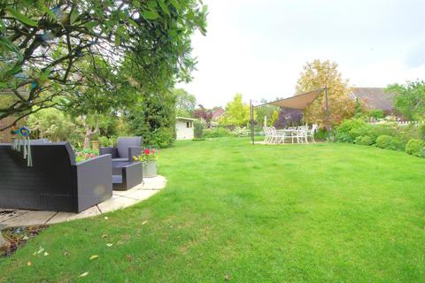 Fairfields Over Old Road, Hartpury, Gloucester, GL19 3BJ