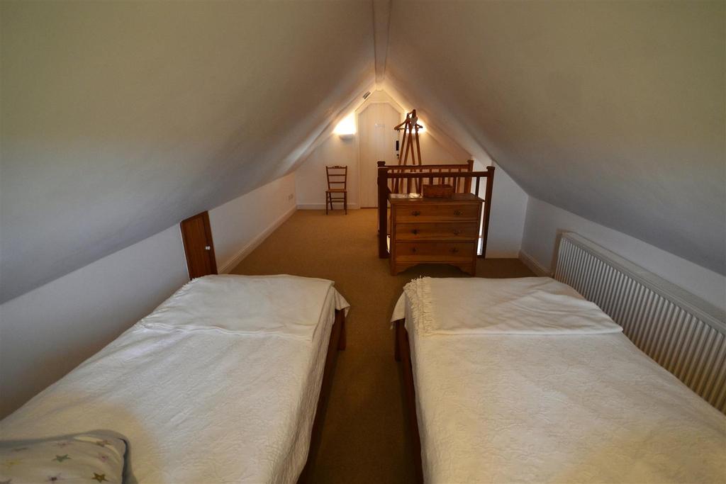 Loft 2.JPG