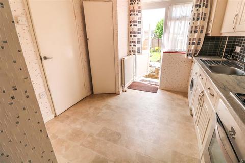 308 Carters Mead, Harlow, CM17 9EZ