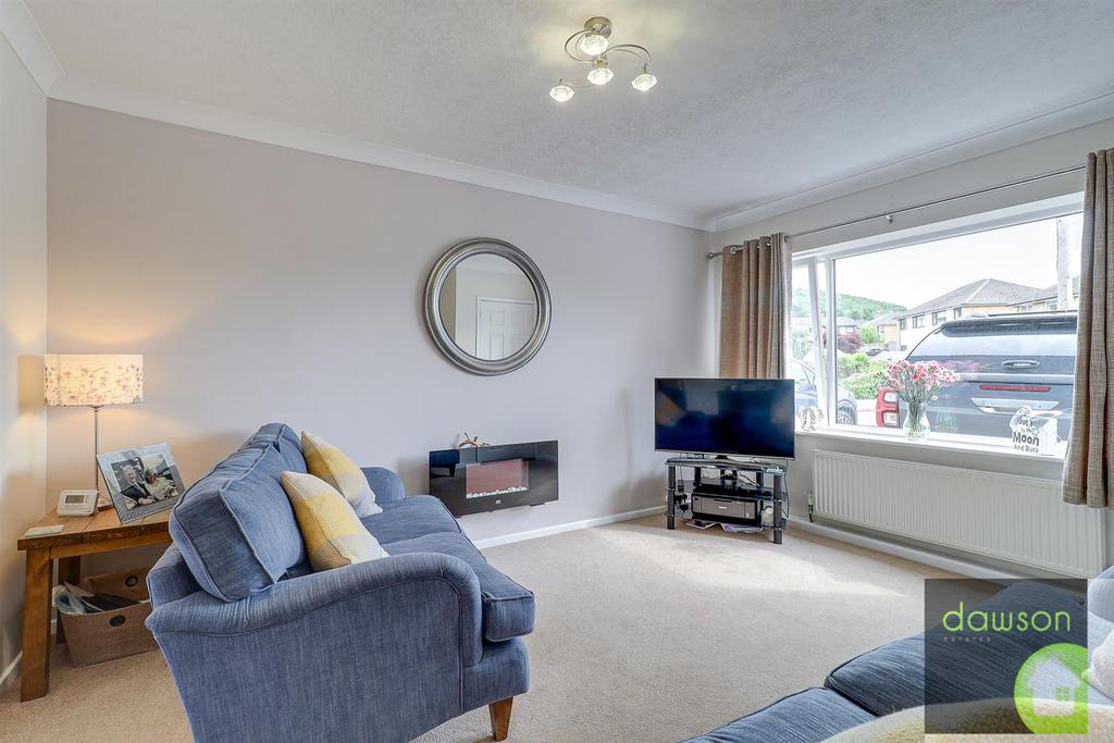 Grasmere Drive, Elland 3 bed semidetached house £255,000