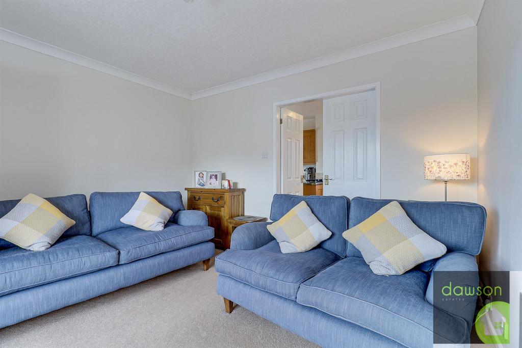 Grasmere Drive, Elland 3 bed semidetached house £255,000