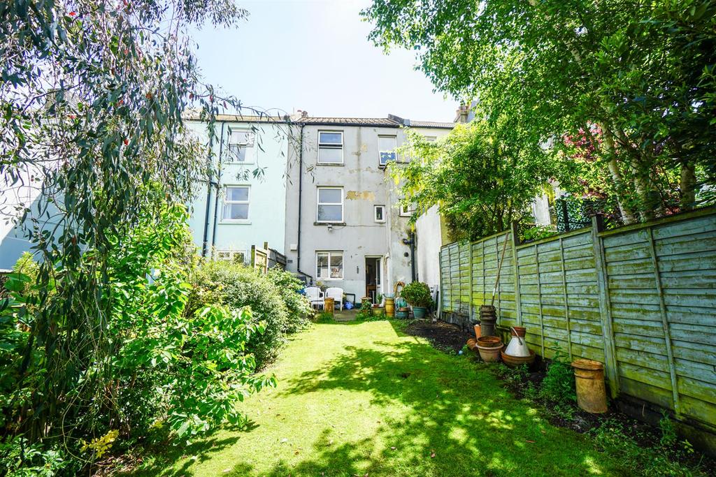 Emmanuel Road, Hastings 4 bed terraced house £375,000