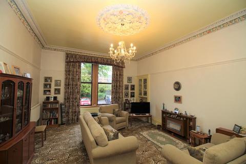 14 Ardgowan Square, Greenock, PA16 8ET