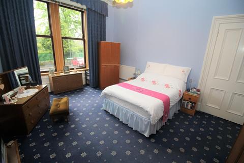 14 Ardgowan Square, Greenock, PA16 8ET
