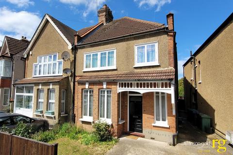 57 Welldon Crescent, Harrow, HA1 1QP