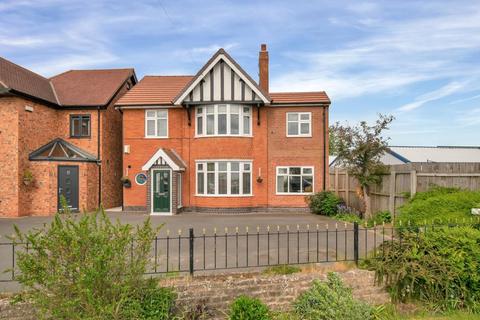 421 Mapperley Plains, Mapperley, Nottingham, NG3 5RW