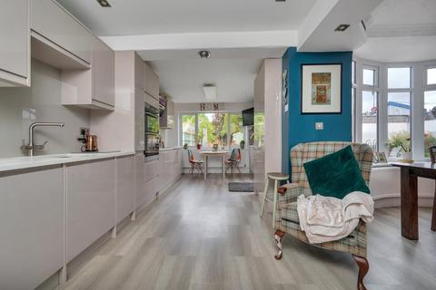 421 Mapperley Plains, Mapperley, Nottingham, NG3 5RW