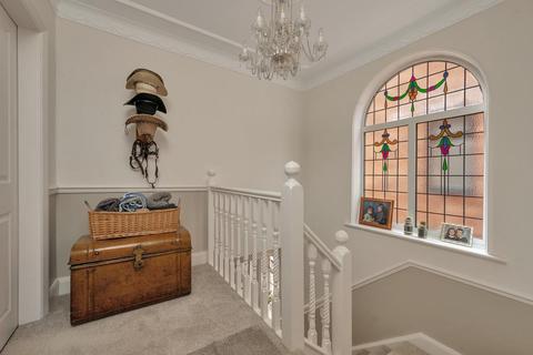 421 Mapperley Plains, Mapperley, Nottingham, NG3 5RW