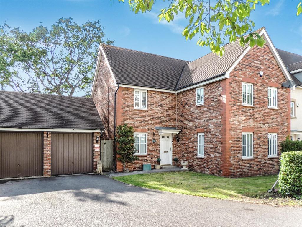 Adams Land, Coalpit Heath, Bristol 4 bed detached house £660,000