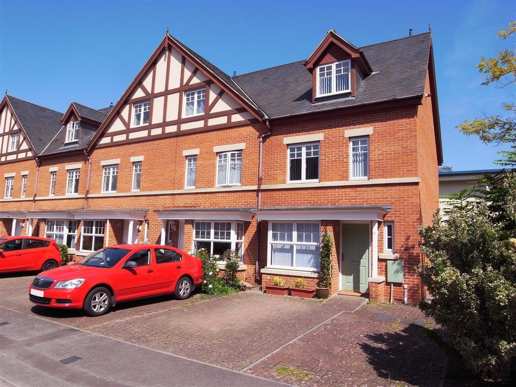 Scholars Park, Darlington 4 bed semidetached house for sale £220,000