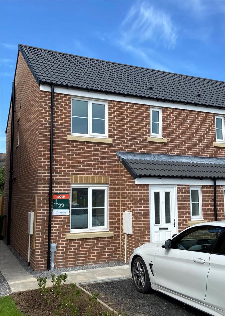 Spencer Drive, Junction Road, Norton... 3 bed end of terrace house £
