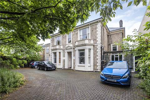 undefined, Upper Richmond Road, London, SW15