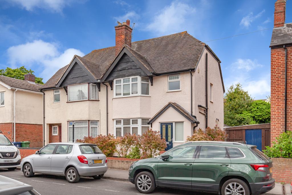 Lime Walk, Headington, Oxford, Oxfordshire, OX3 5 bed semidetached