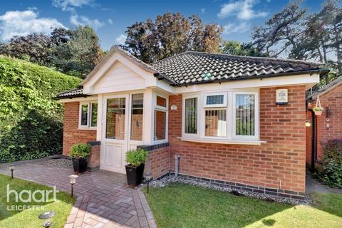 2 bedroom bungalow for sale - Holman Row, Leicester