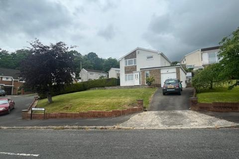 3 bedroom detached house to rent, Gwysfa Road, Ynystawe, SA6 5AE