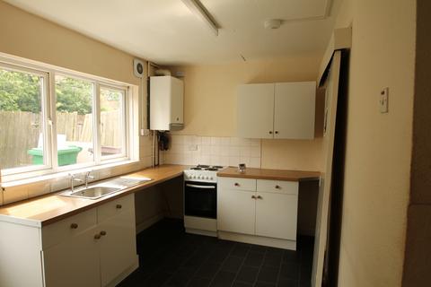 2 bedroom terraced house to rent, Chesil Avenue, Radford, Nottingham, NG8