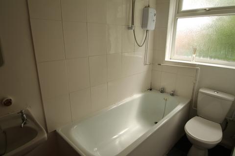 2 bedroom terraced house to rent, Chesil Avenue, Radford, Nottingham, NG8