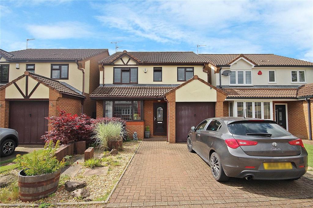 Howes Lane, Westoning, Bedfordshire, MK45 4 bed detached house for sale