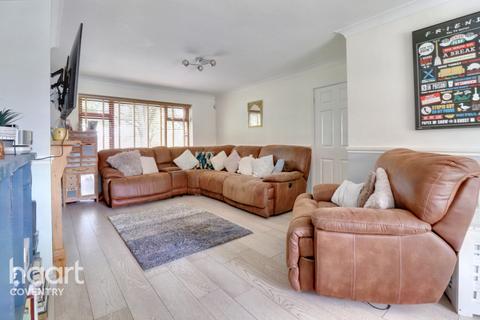 9 Winchat Close, Binley, Coventry, CV3 2FE