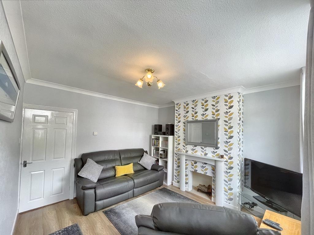Toler Road, Abbey Green, Nuneaton... 3 bed terraced house £150,000