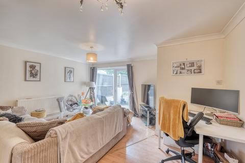 77 Aldington Close, Redditch, B98 7NF