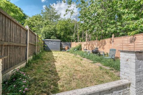 77 Aldington Close, Redditch, B98 7NF