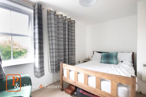 20 Bardsley Close, Colchester, CO4 5GS