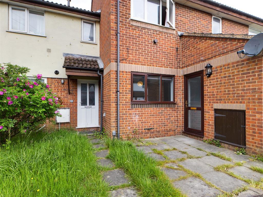 Overbrook Road, Hardwicke... 1 bed apartment £680 pcm (£157 pw)