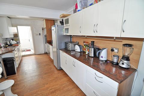 7 bedroom terraced house to rent - Musard Road, Barons Court, London, W6