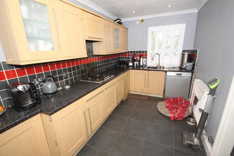 52 Parkfield Way, Bromley, BR2 8AF