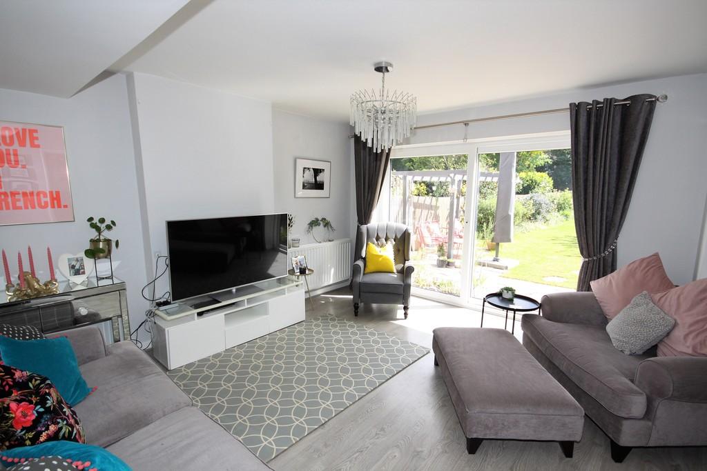 Kingsway, Petts Wood East 4 bed semidetached house £895,000