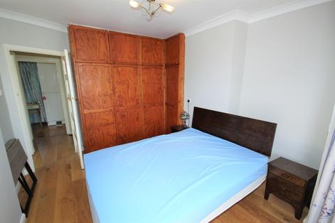 46 Queensway, Petts Wood, Orpington, BR5 1EA